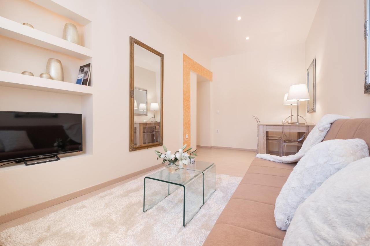 Nadiona Suites Red & Cream Corfu  Luaran gambar
