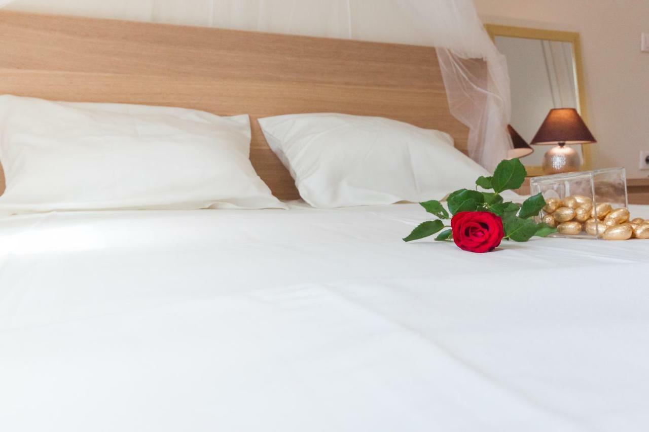 Nadiona Suites Red & Cream Corfu  Luaran gambar